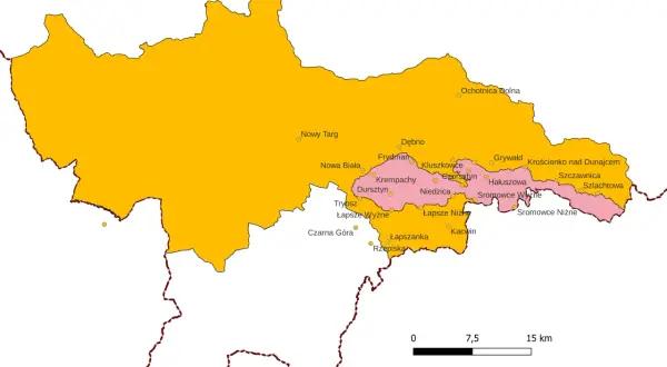 Mapa pokazuje, gdzie są Pieniny, z zaznaczonymi miejscowościami jak Nowy Targ, Krościenko nad Dunajcem i Sromowce Niżne.